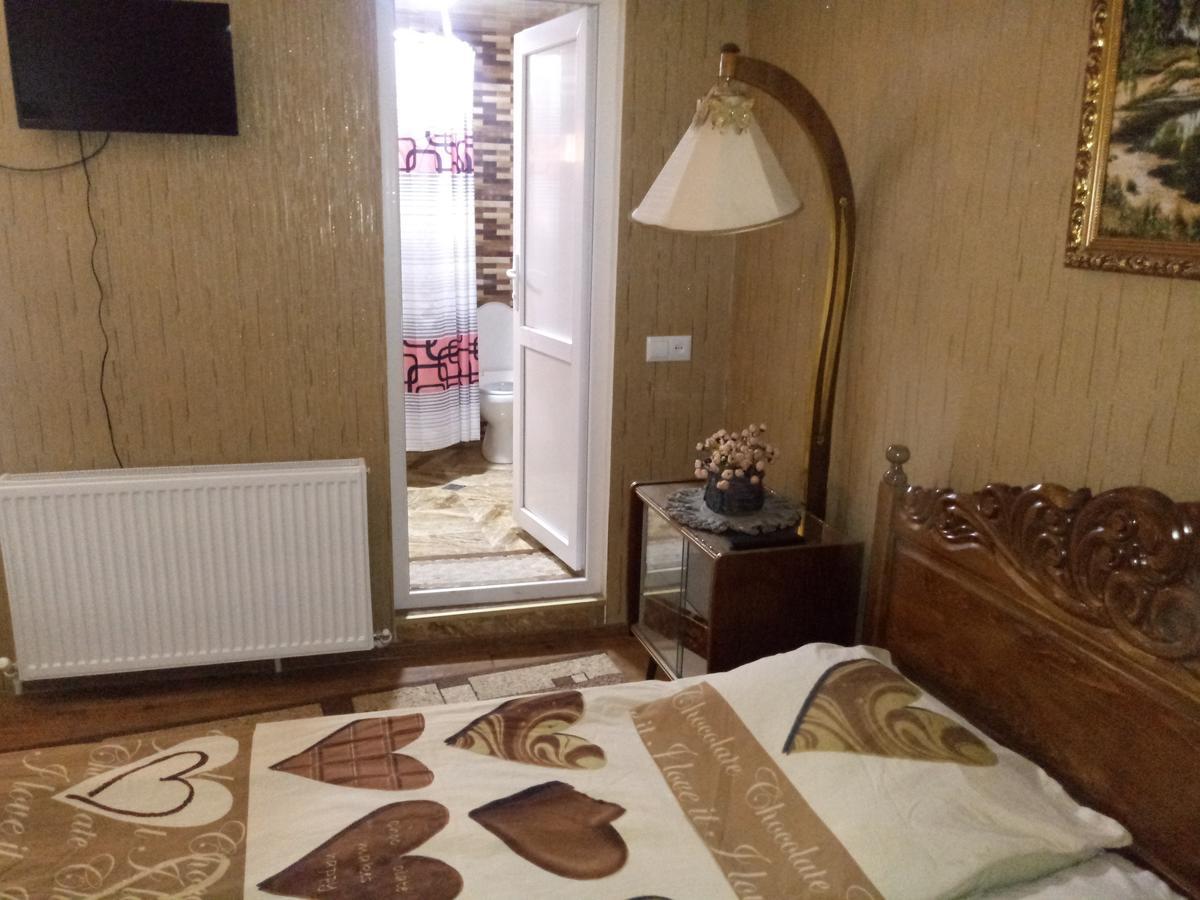 Tamar Guest House Gori Esterno foto